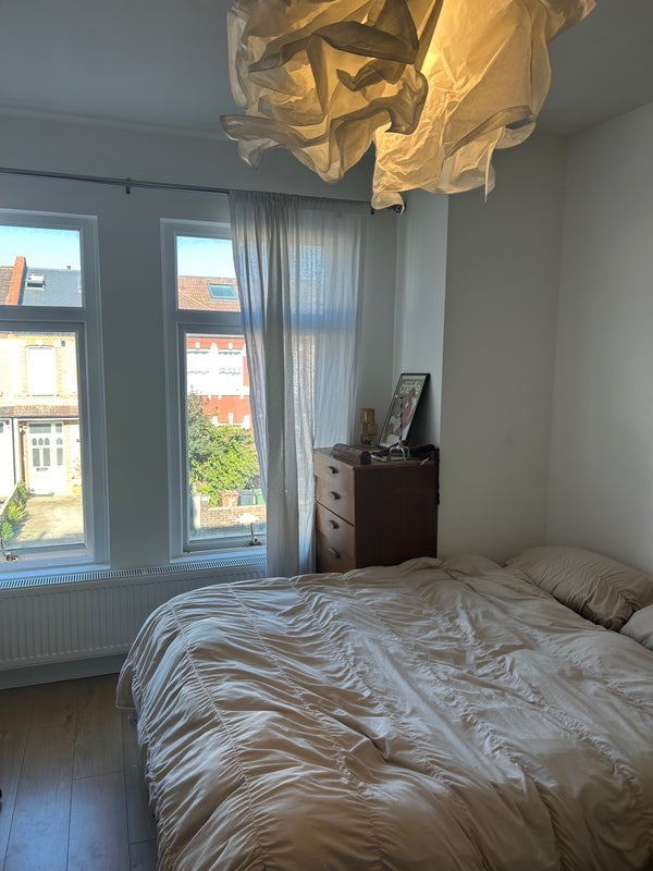 Room Braidwood Road in Greater London