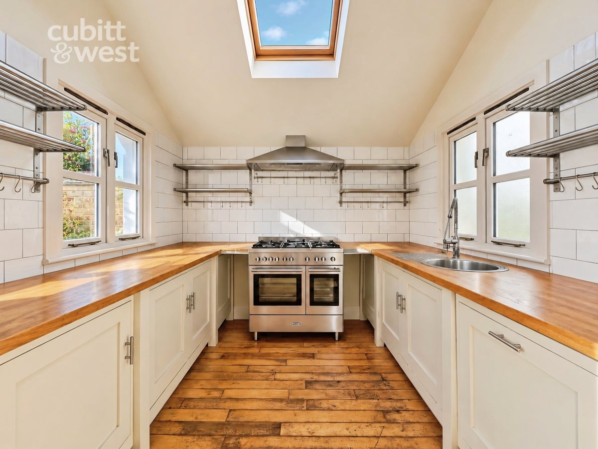 House The Chase in Tonbridge and Malling