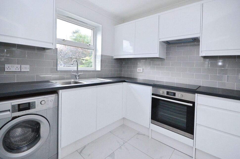 House Christabel Close in Greater London