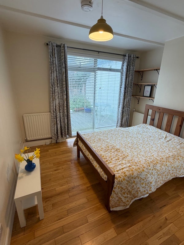 Room The Ridgeway in Greater London