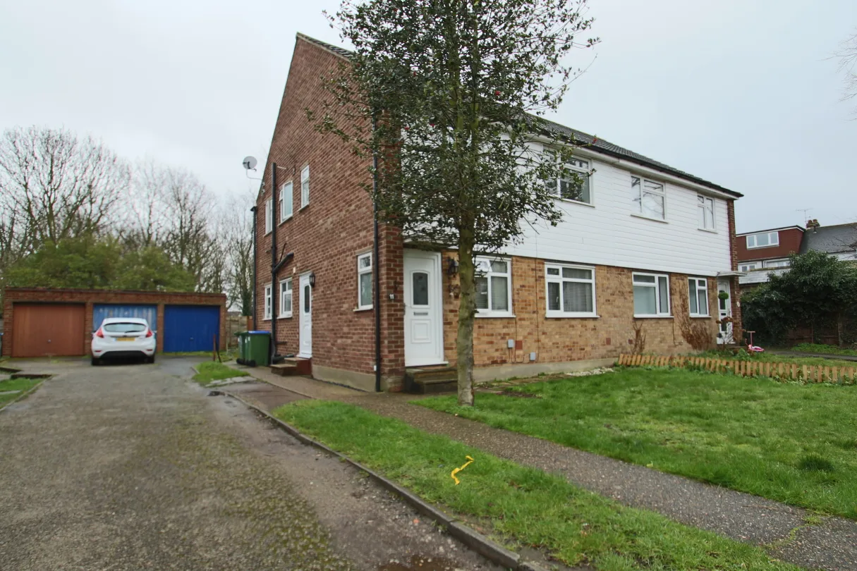 House Stonefield Close in Greater London