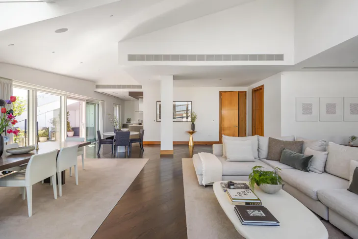 Flat North Audley Street in City of Westminster