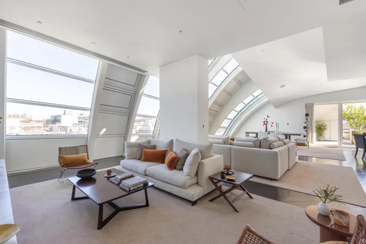 Flat North Audley Street in City of Westminster
