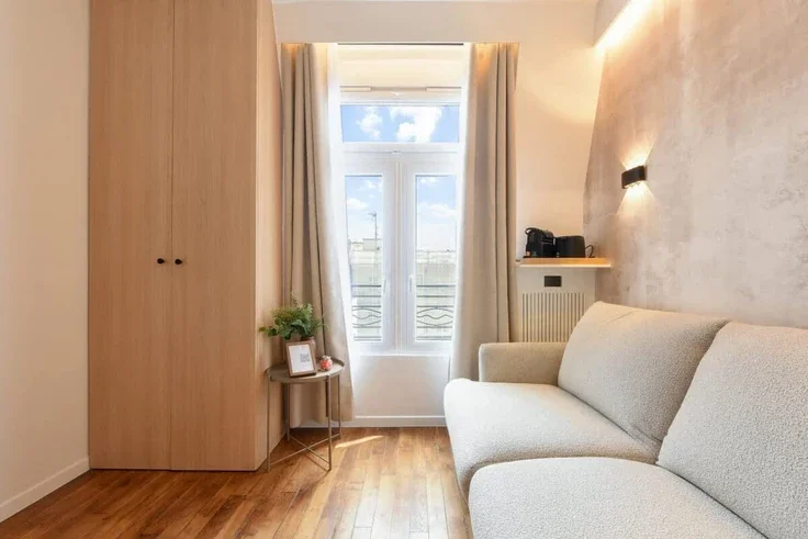 Flat Rue Brancion in Paris