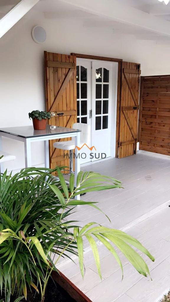 Appartement Rue Henry Sidambarom à Baie-Mahault