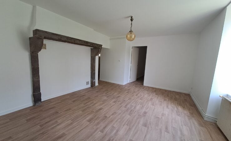 Appartement Rue du Presbytère à Charbonnières-les-Vieilles