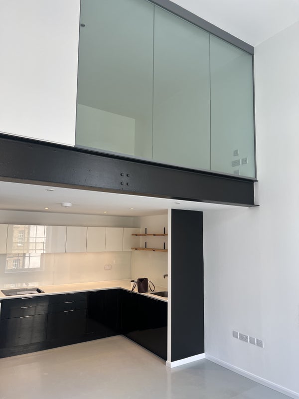 Room Hornsey Road in Greater London