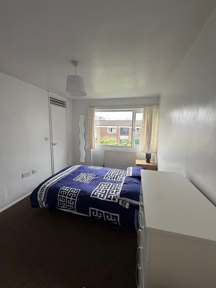 Room Roman Way in Birmingham