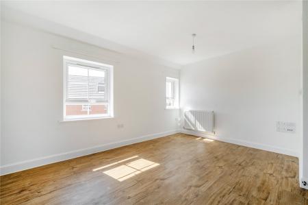 Flat Beesley Close in Vale of White Horse