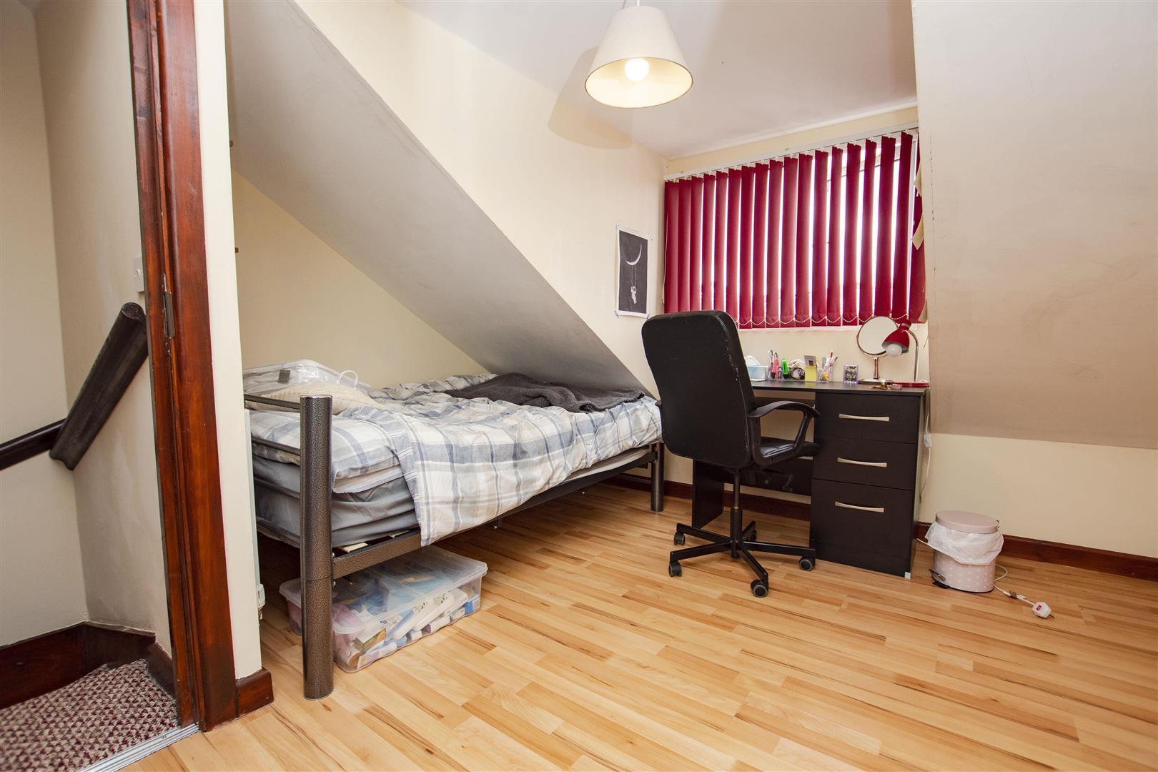 Flat Teignmouth Road in Birmingham