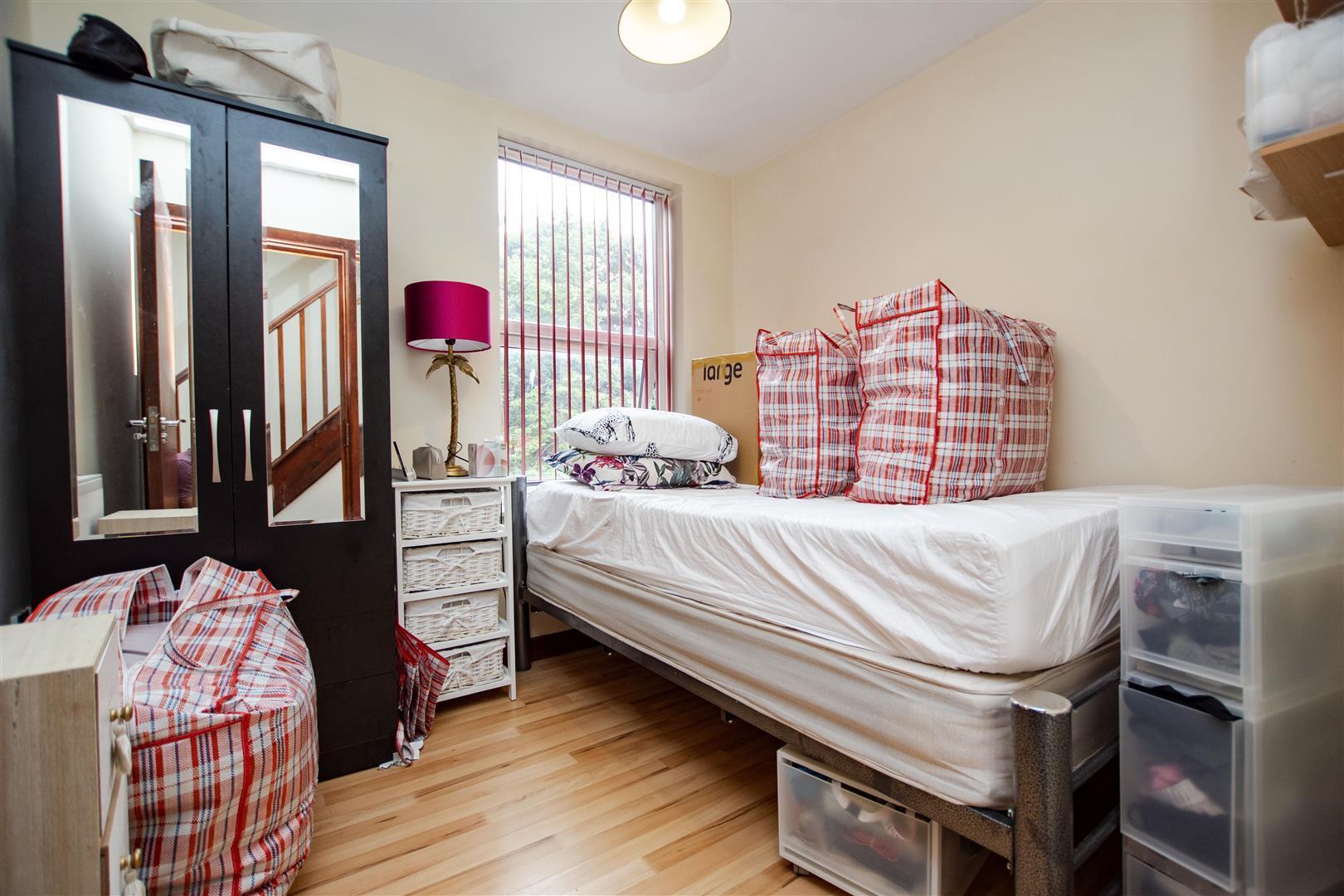 Flat Teignmouth Road in Birmingham