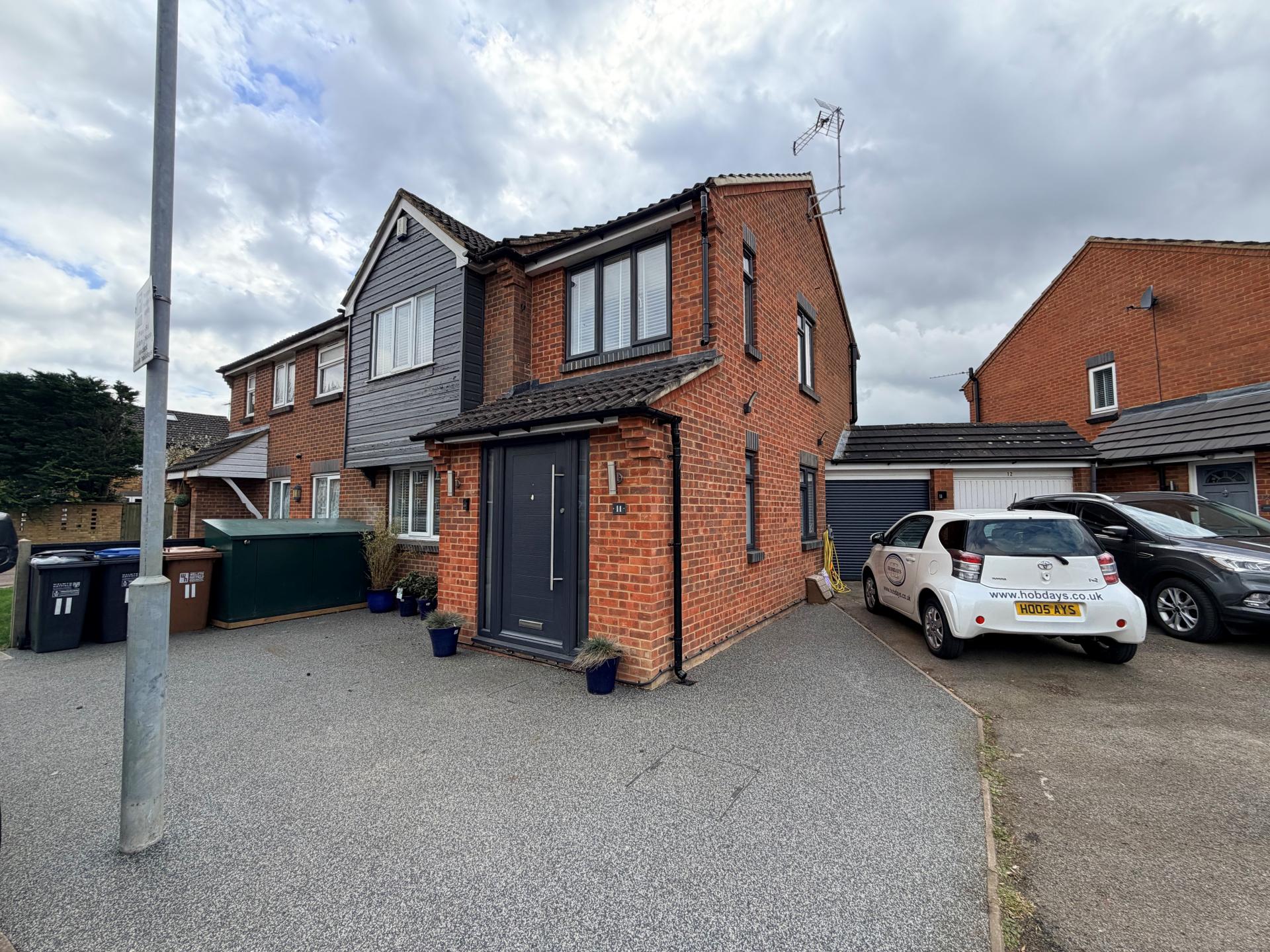 House Nash Close in Welwyn Hatfield