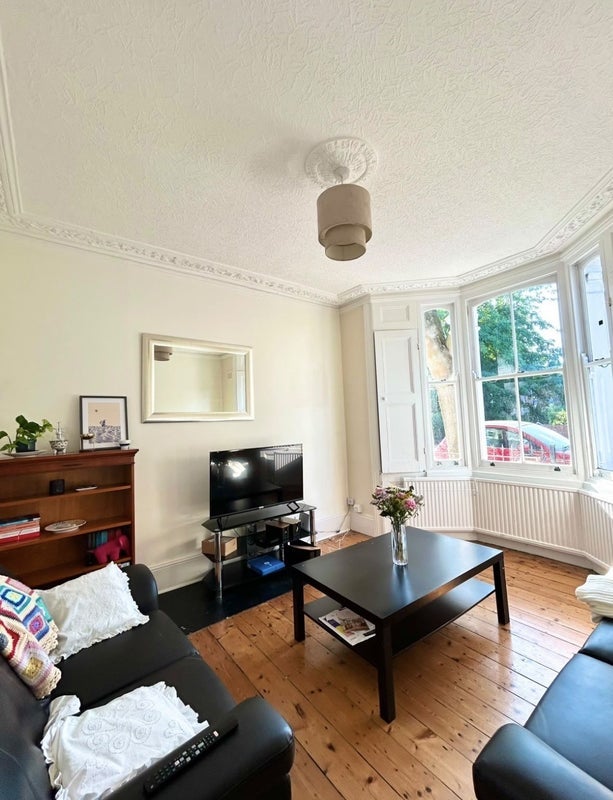 Room Arbery Road in Greater London