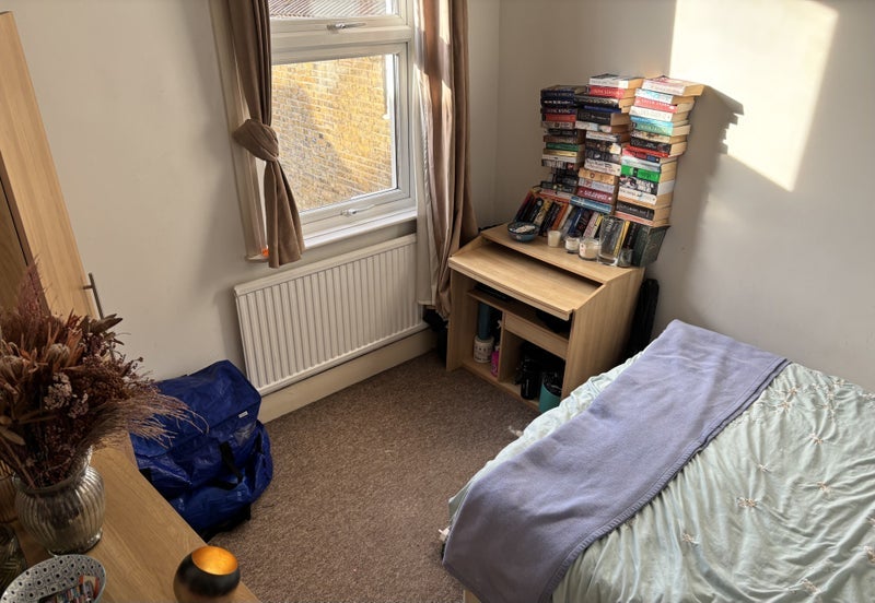 Room Arbery Road in Greater London