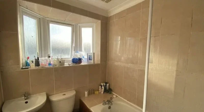 Room Merton Road in Southampton