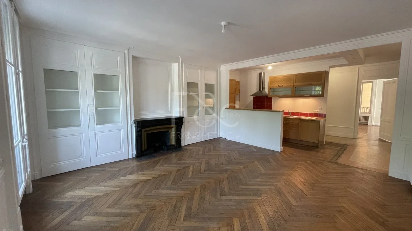 Appartement Place Carnot à Lyon