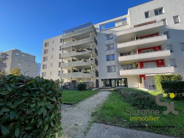 Flat Rue Alfred de Vigny in Grenoble