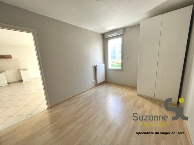 Flat Rue Alfred de Vigny in Grenoble