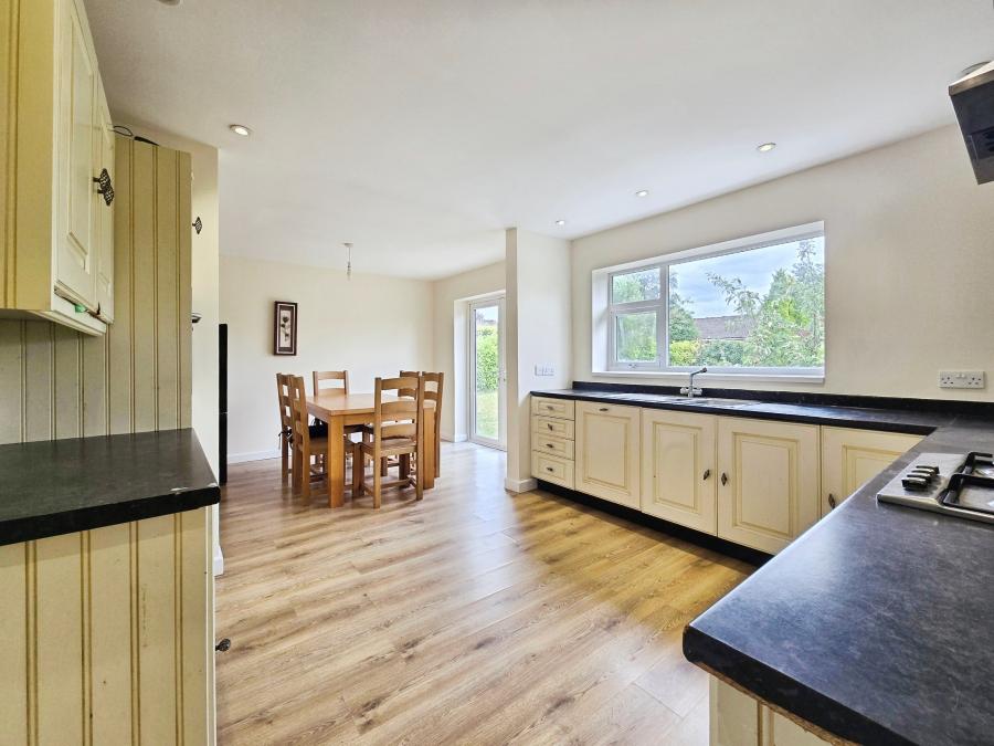 House Larch Avenue in Macclesfield