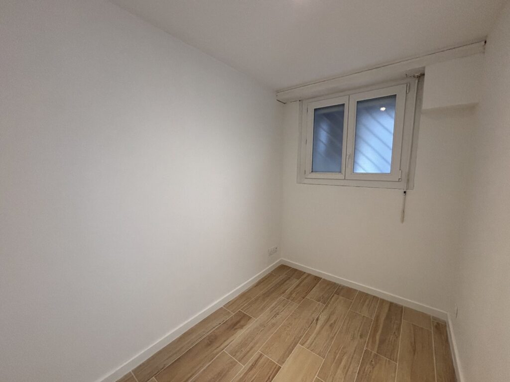 Flat Avenue du Stade Nautique in Pau