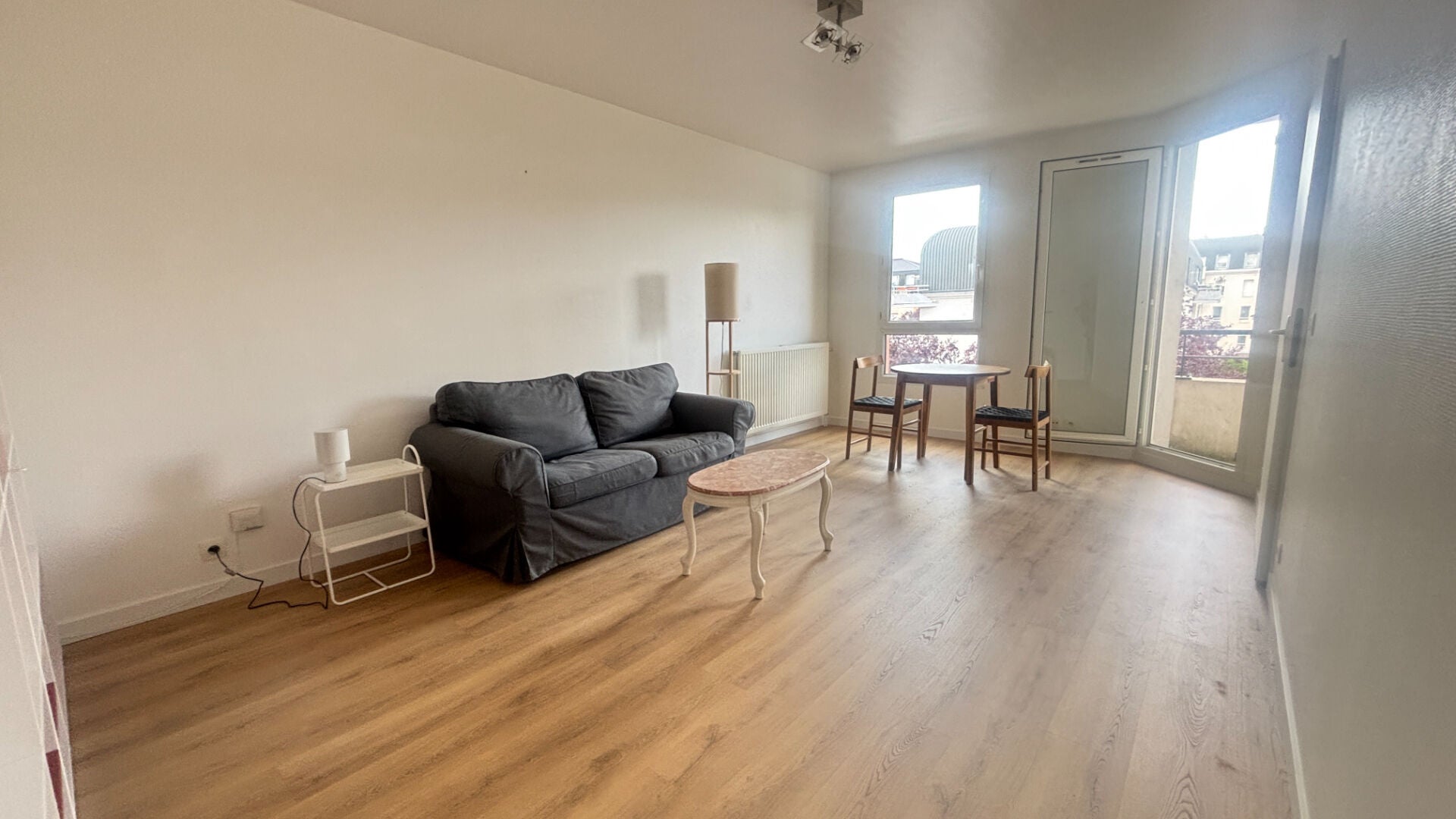 Appartement Desserte Ernest Cognacq à Évry