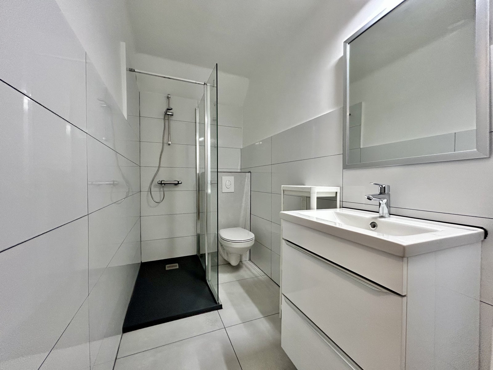 Flat Place Jules Guesde in Marseille