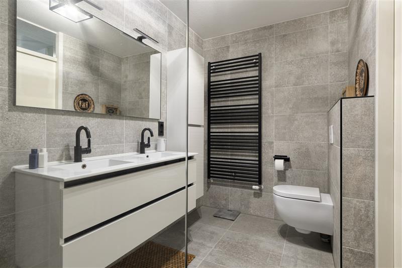 Appartement te koop: Martini van Geffenstraat 118, Amsterdam