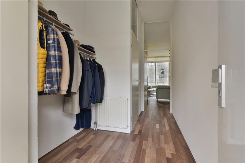 Appartement te koop: Martini van Geffenstraat 118, Amsterdam