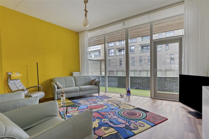 Appartement te koop: Martini van Geffenstraat 118, Amsterdam