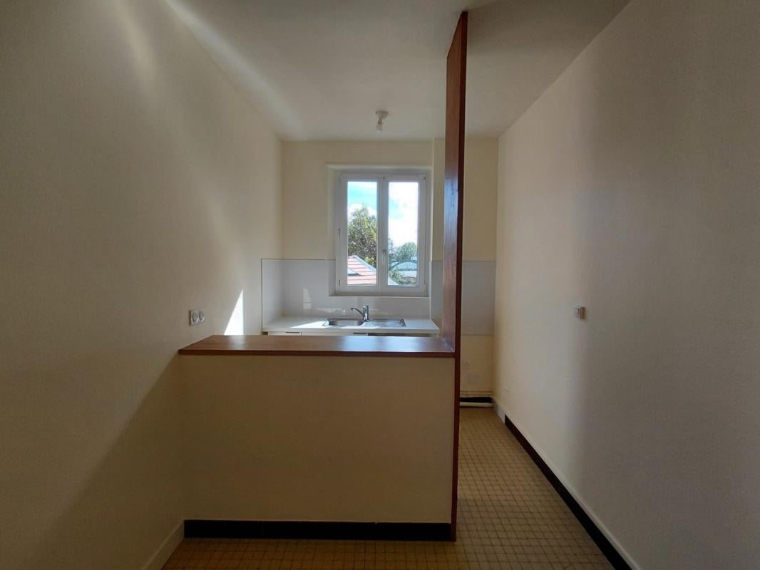 Flat Rue Defrance in Vincennes