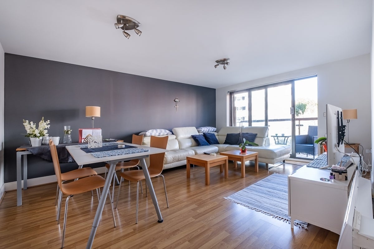 Flat Montaigne Close in City of Westminster