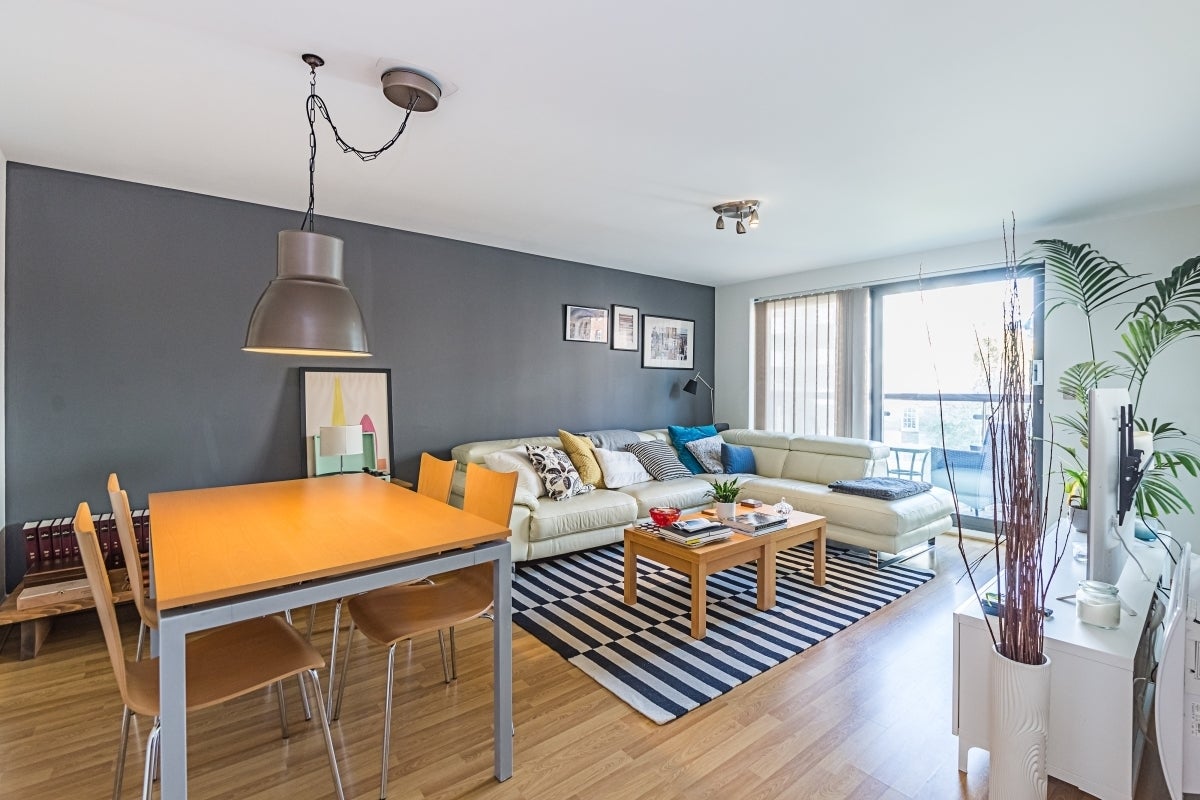Flat Montaigne Close in City of Westminster