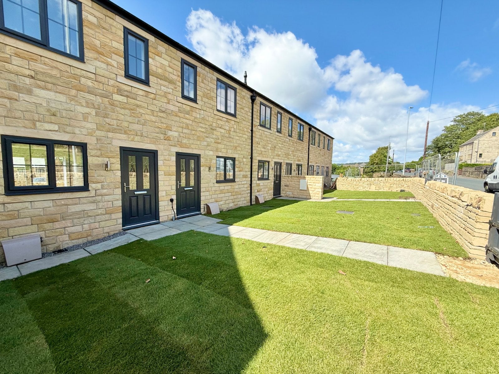 Flat Woodland Grove in Kirklees