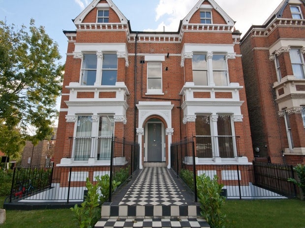 Flat Lancaster Avenue in Greater London