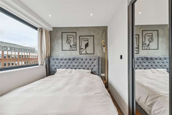 Flat Alexandra Road in Greater London