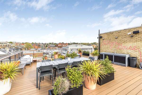 Flat Alexandra Road in Greater London
