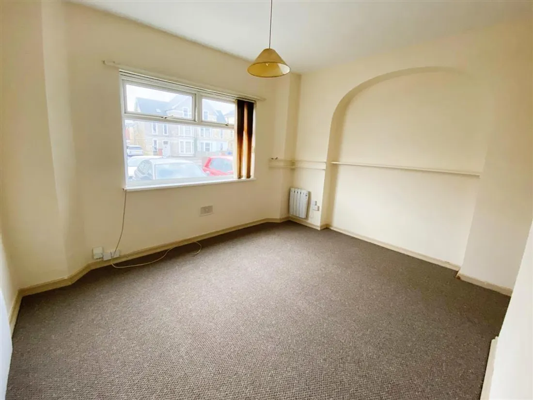 Flat Chepstow Road in Newport