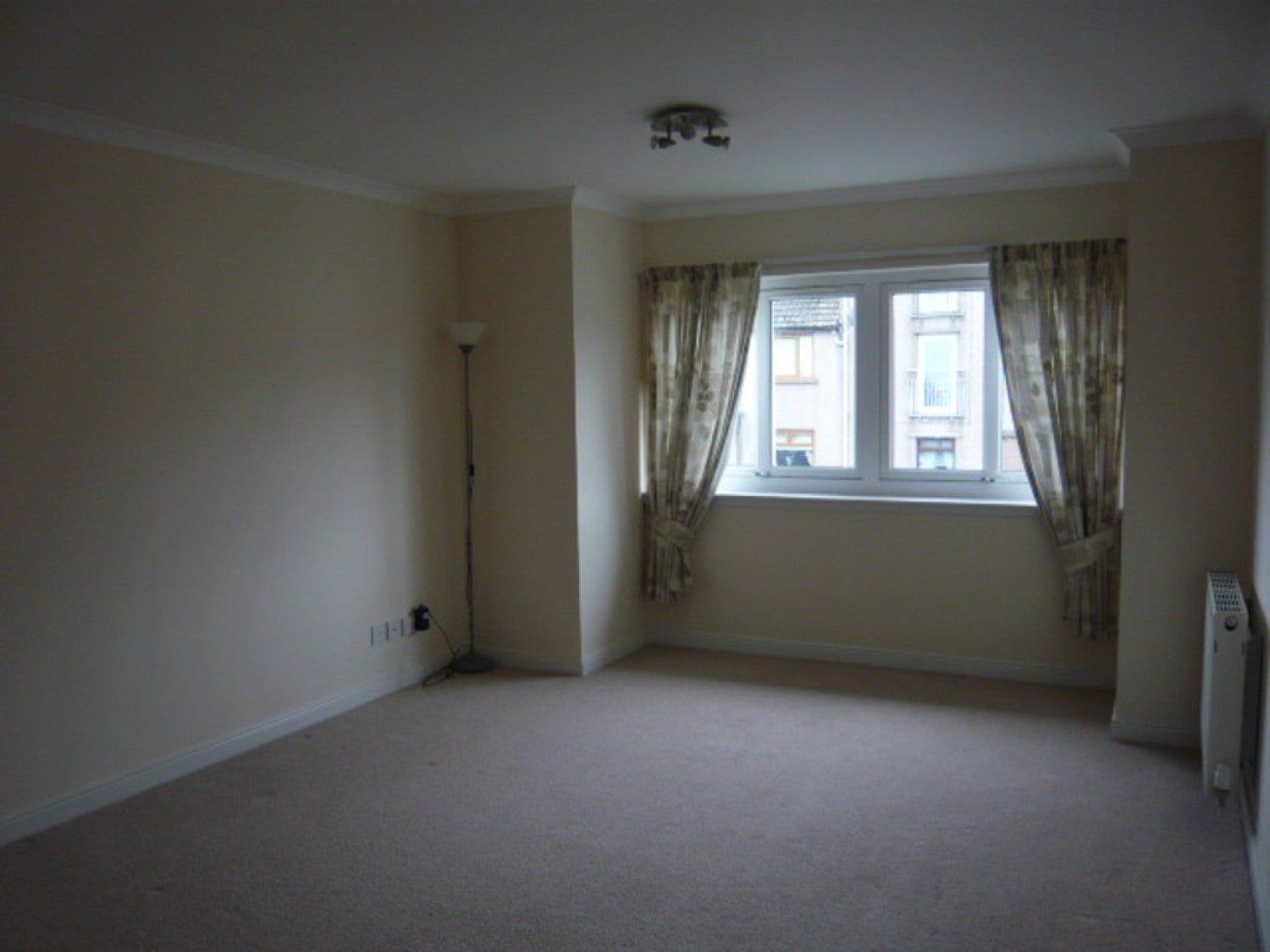 Flat Oakfield Street in Kelty