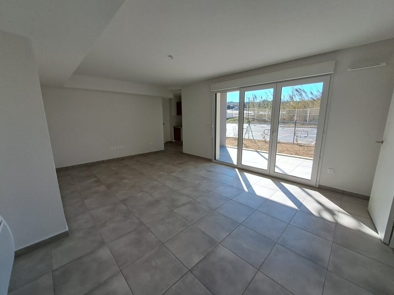 Flat Avenue Charles Deperet in Perpignan