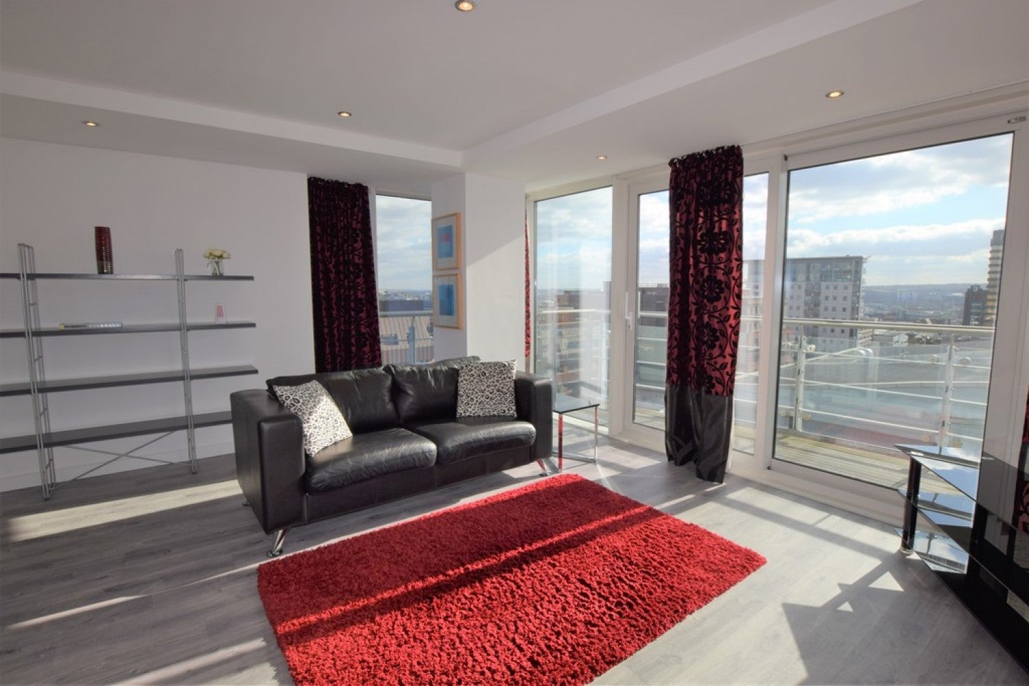 Flat Albion Street in Leeds