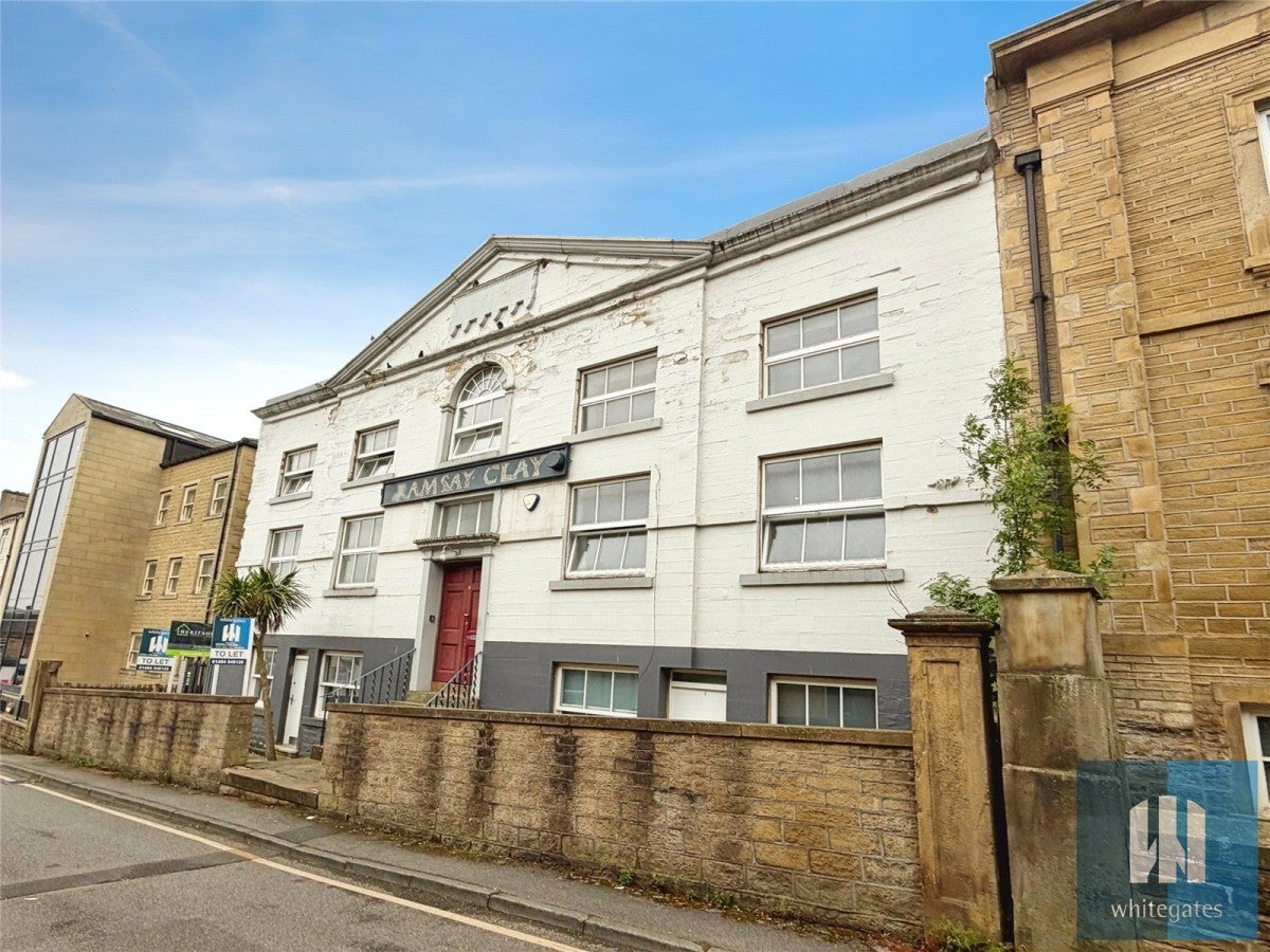 Flat Bath Street in Kirklees