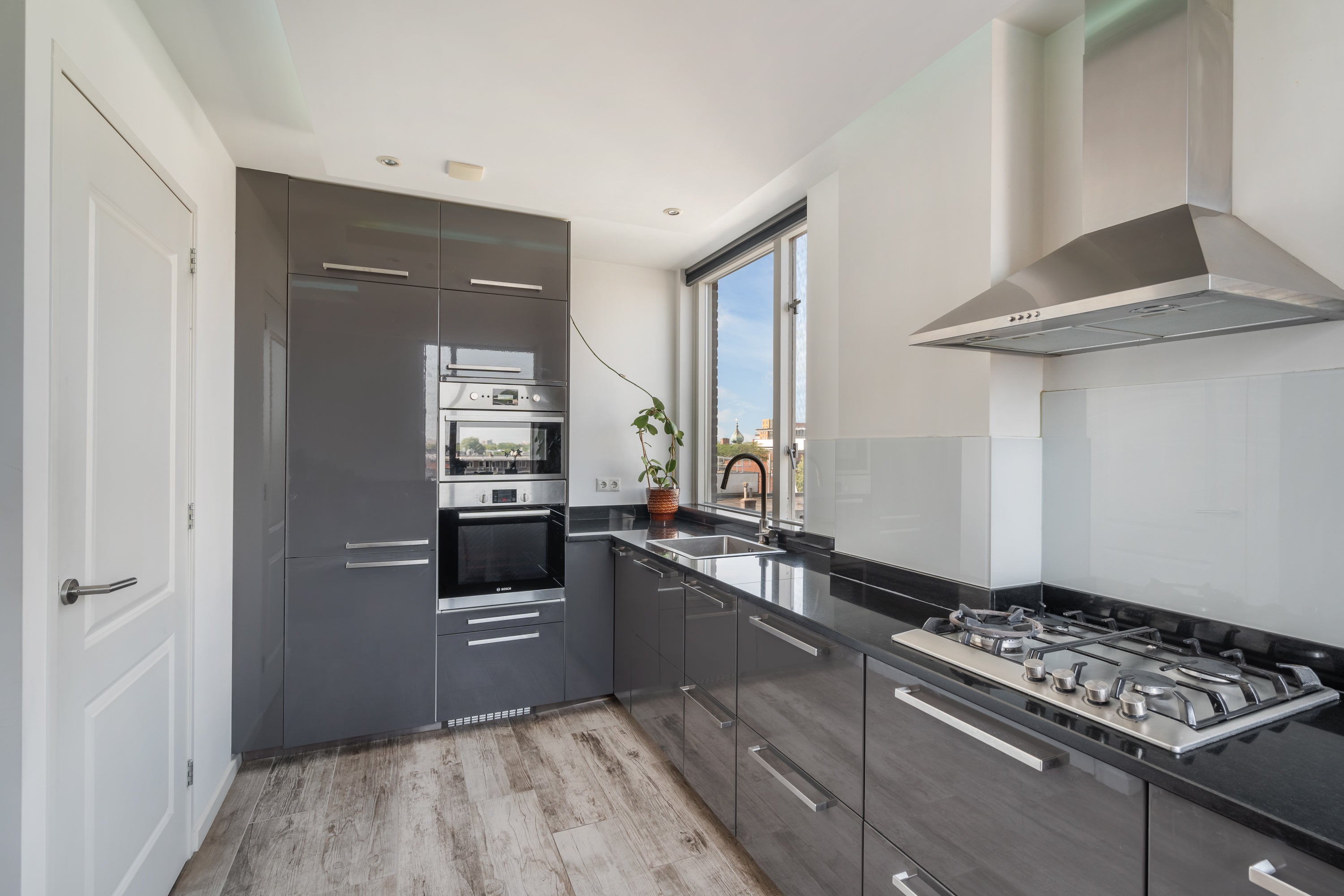 Appartement te koop: Visbankflat 24, Vlaardingen