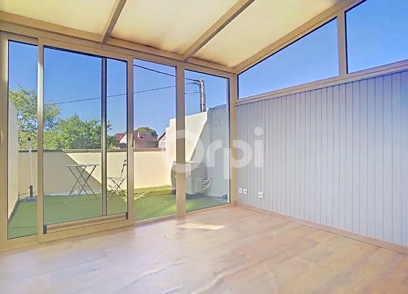Flat Rue Camille Desmoulins in Brive-la-Gaillarde
