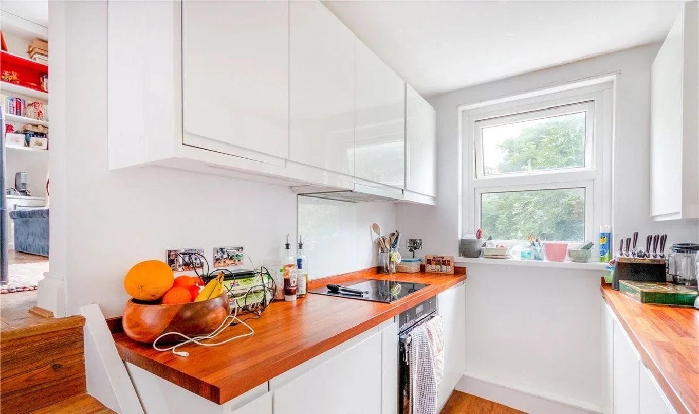 Room Pepys Road in Greater London