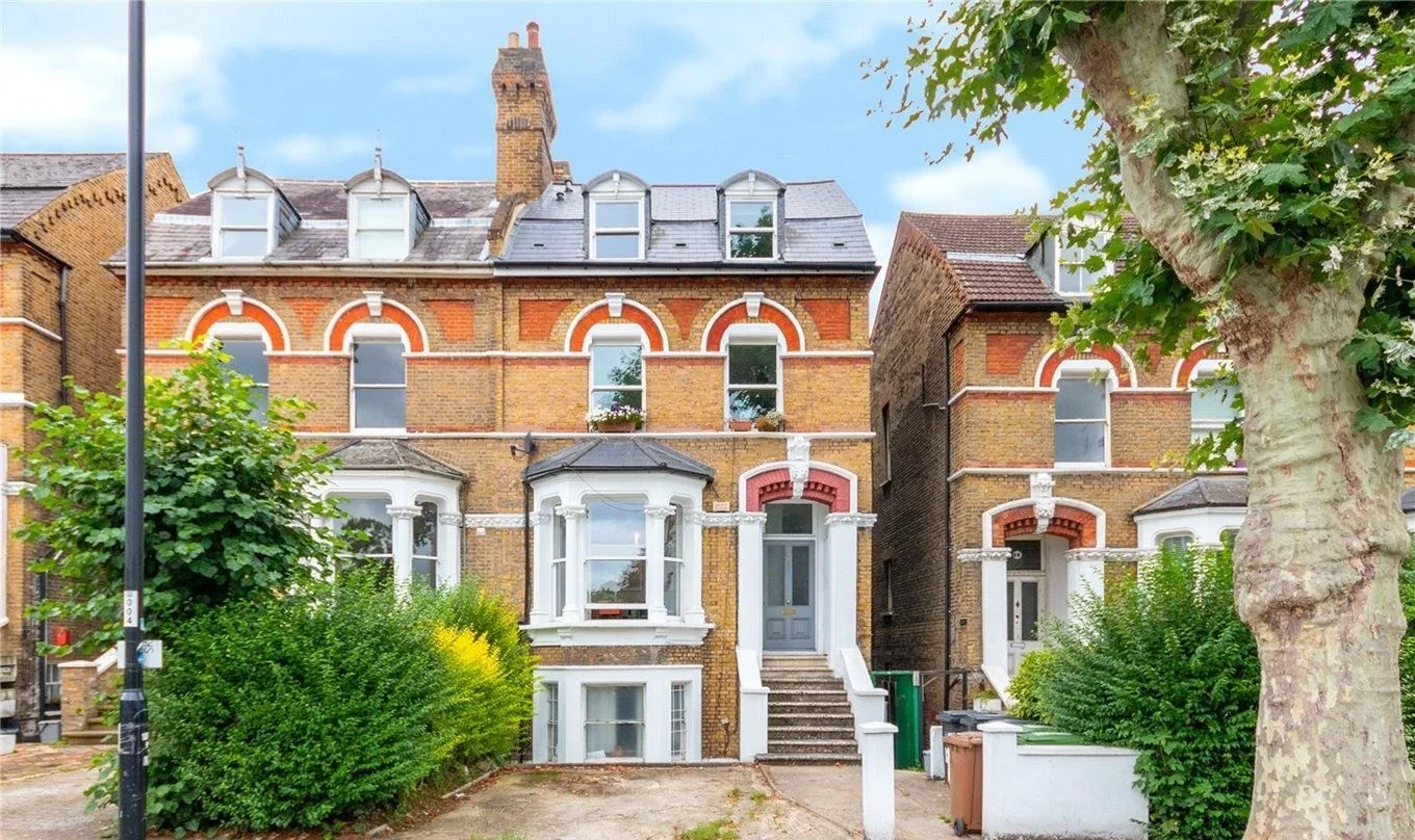 Room Pepys Road in Greater London