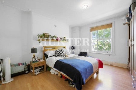 Flat Belsize Road in Greater London