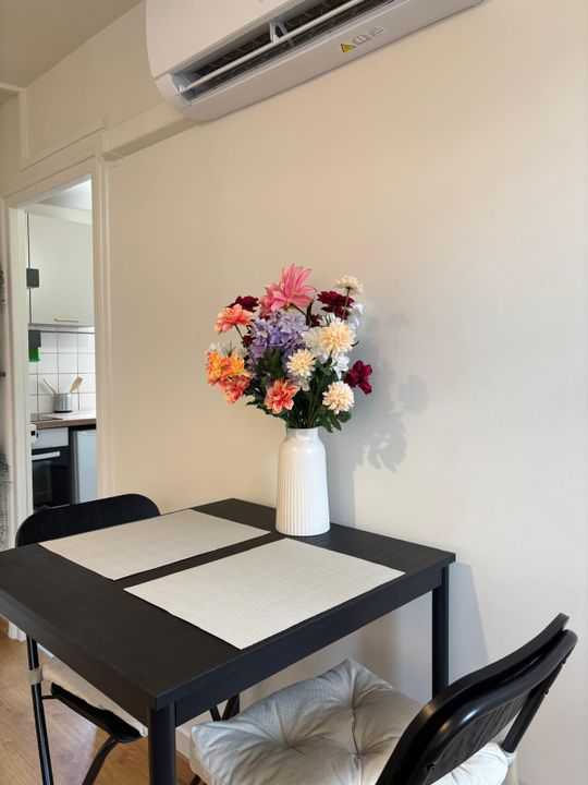 Flat Rue de Septeuil in Mantes-la-Ville
