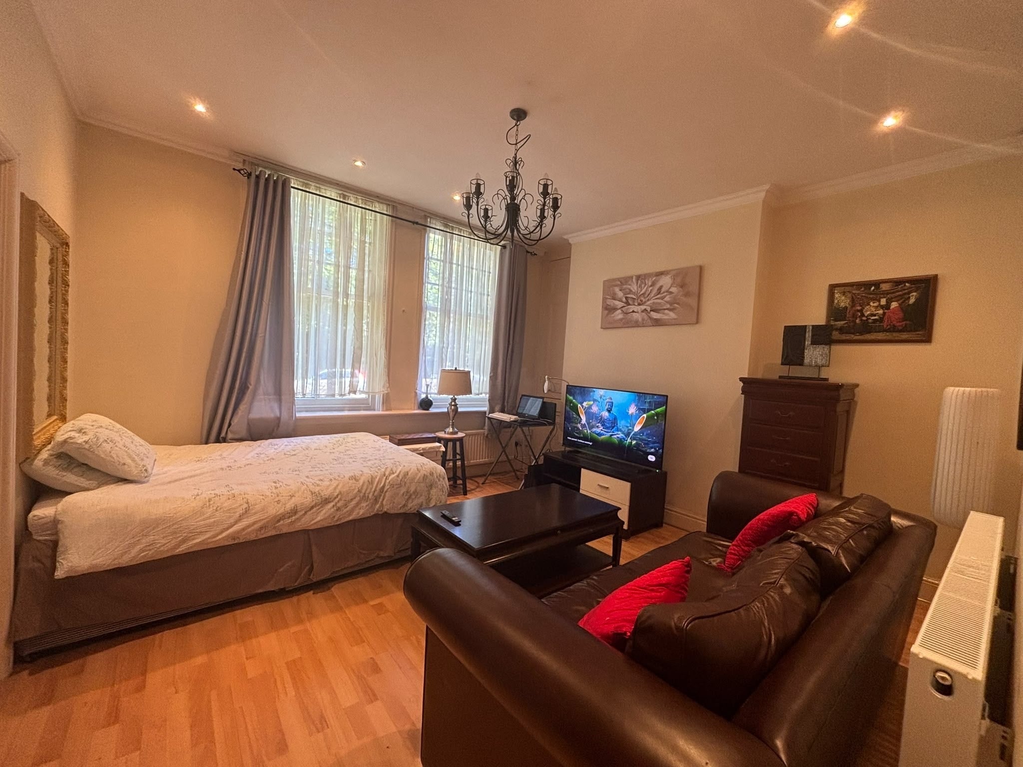 Flat Amesbury Road in Birmingham