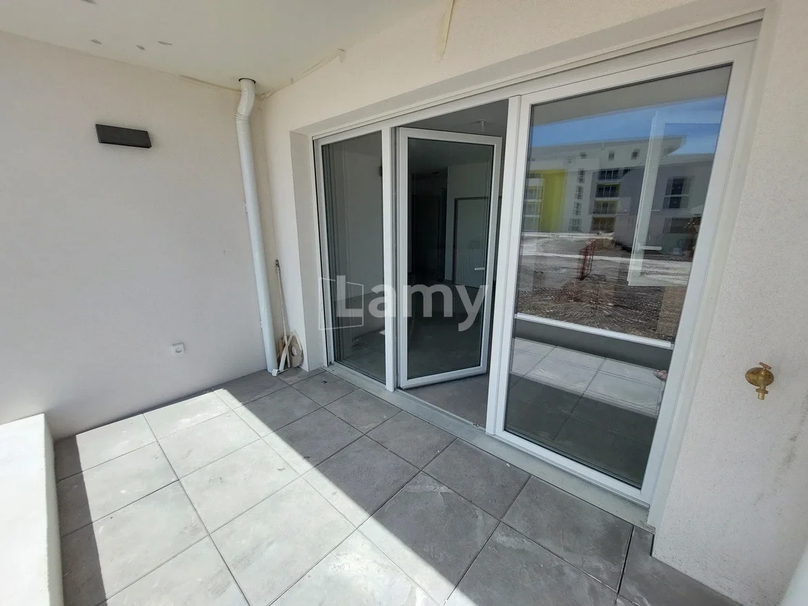 Flat Rue Jean Besson in Royan