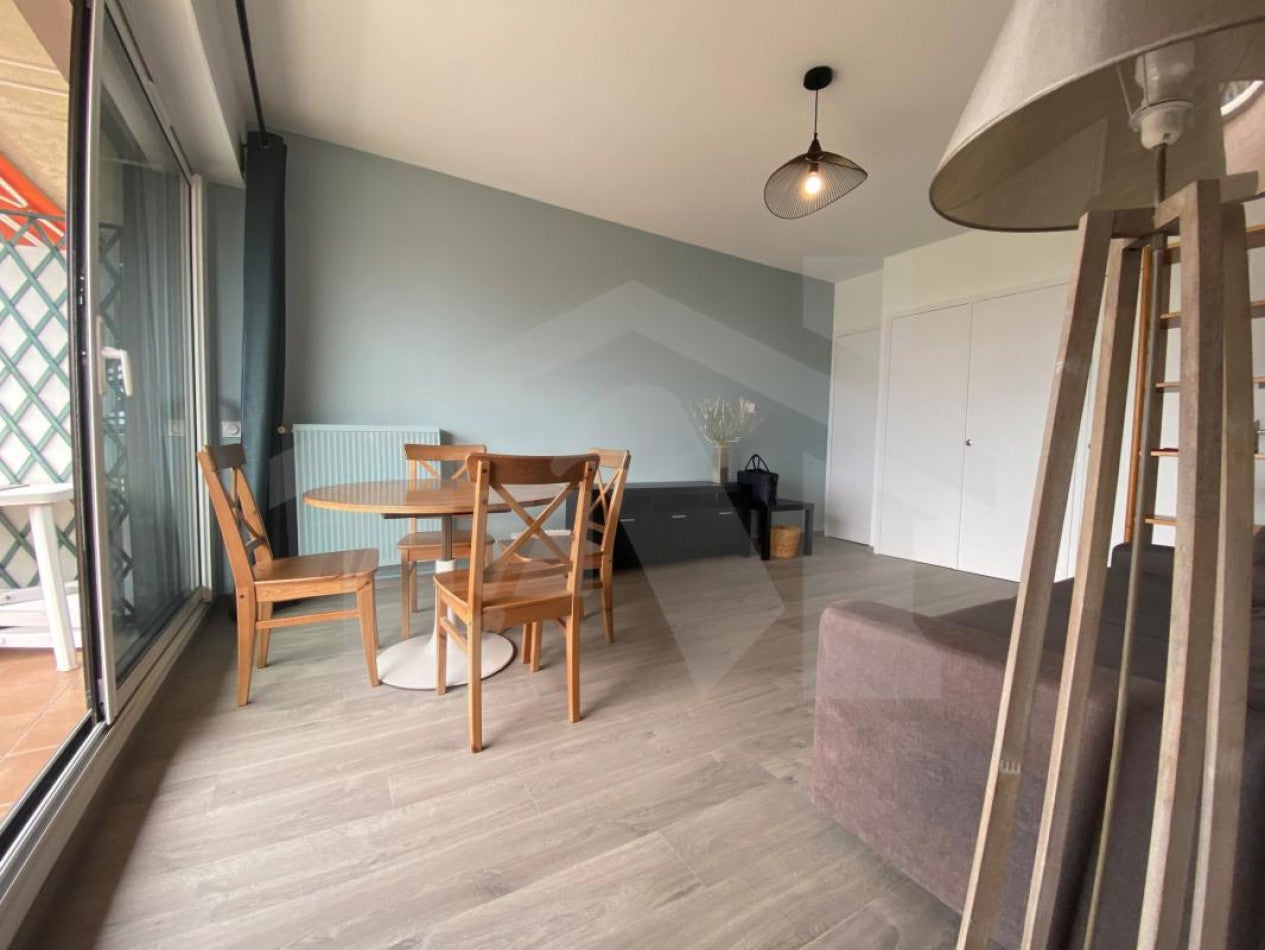 Appartement Place Jean Moulin à Grenoble